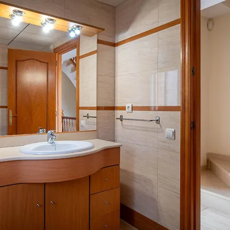 At130 Casa Con Piscina Privada, Aire Acondicionado Y Garaje * Creixell